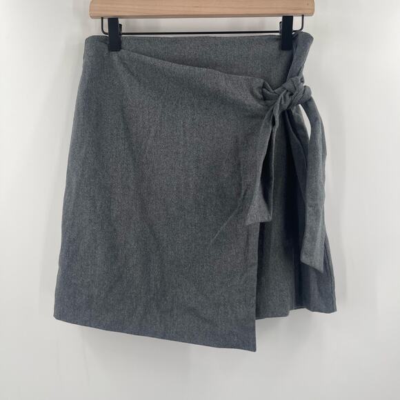BANANA REPUBLIC Skirt Size 2 Flannel Faux Wrap Light Gray NWT A-Line Mini Preppy - Picture 16 of 16
